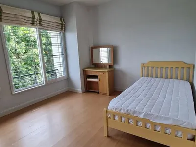 3-Story Townhome (On Nut - Pattanakarn) - m800x1200 (2)