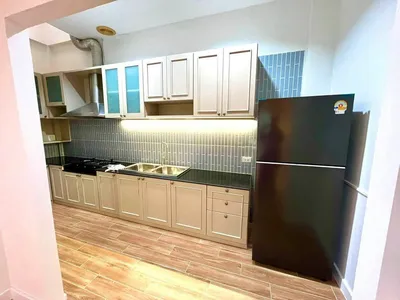 Luxury 4-Storey Townhome Phatthanakan - m800x1200 (4)
