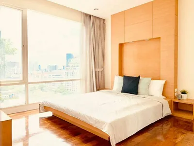 Renovated & Expansive 1-Bedroom at Baan Siri 31 - m800x1200.jpeg