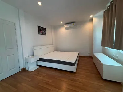 Twin House Chuan Chuen Park - m800x1200 (8)