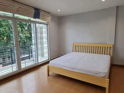 3-Story Townhome (On Nut - Pattanakarn) - m800x1200