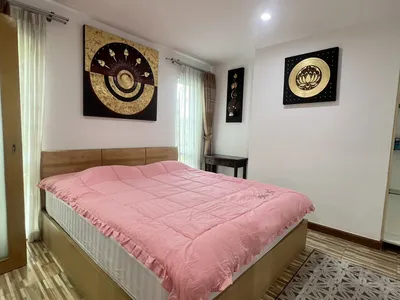 The Next Sukhumvit 52 Corner Unit - main.jpg