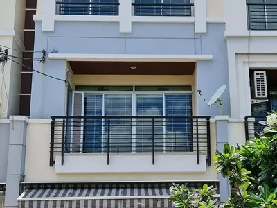 3-Story Townhome (On Nut - Pattanakarn)